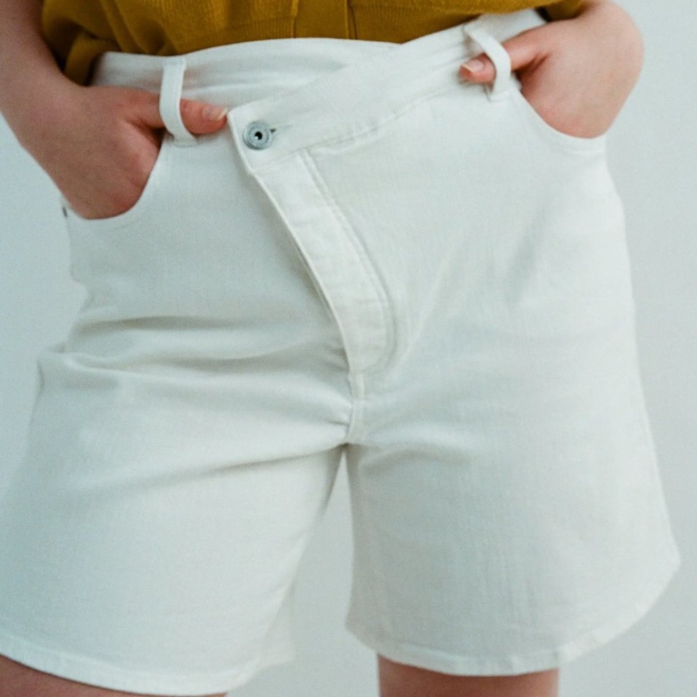 White Crossover Denim Shorts.  Universal Standard.  New with Tags.